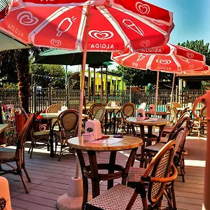 Ferienpark Happy Camping Village, Bellaria-Igea Marina